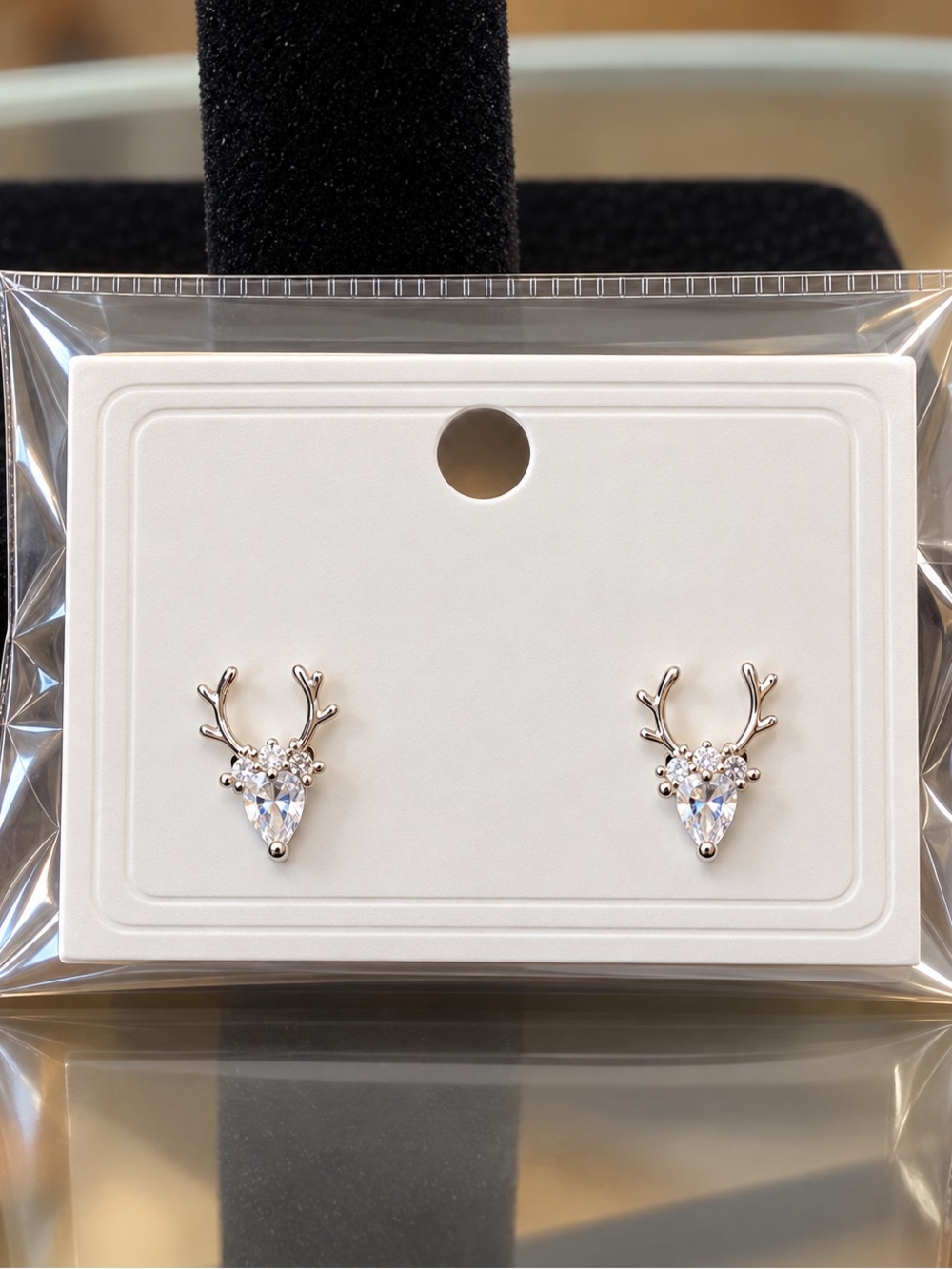 ✨ Sparkling Reindeer Stud Earrings ✨